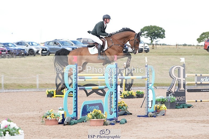 250720-164431-21286 - Cls 4, 3 Star Small Tour