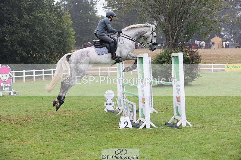 250830A-130824-06565 - Cls 16 Snr Newcomers and 1.10m Open