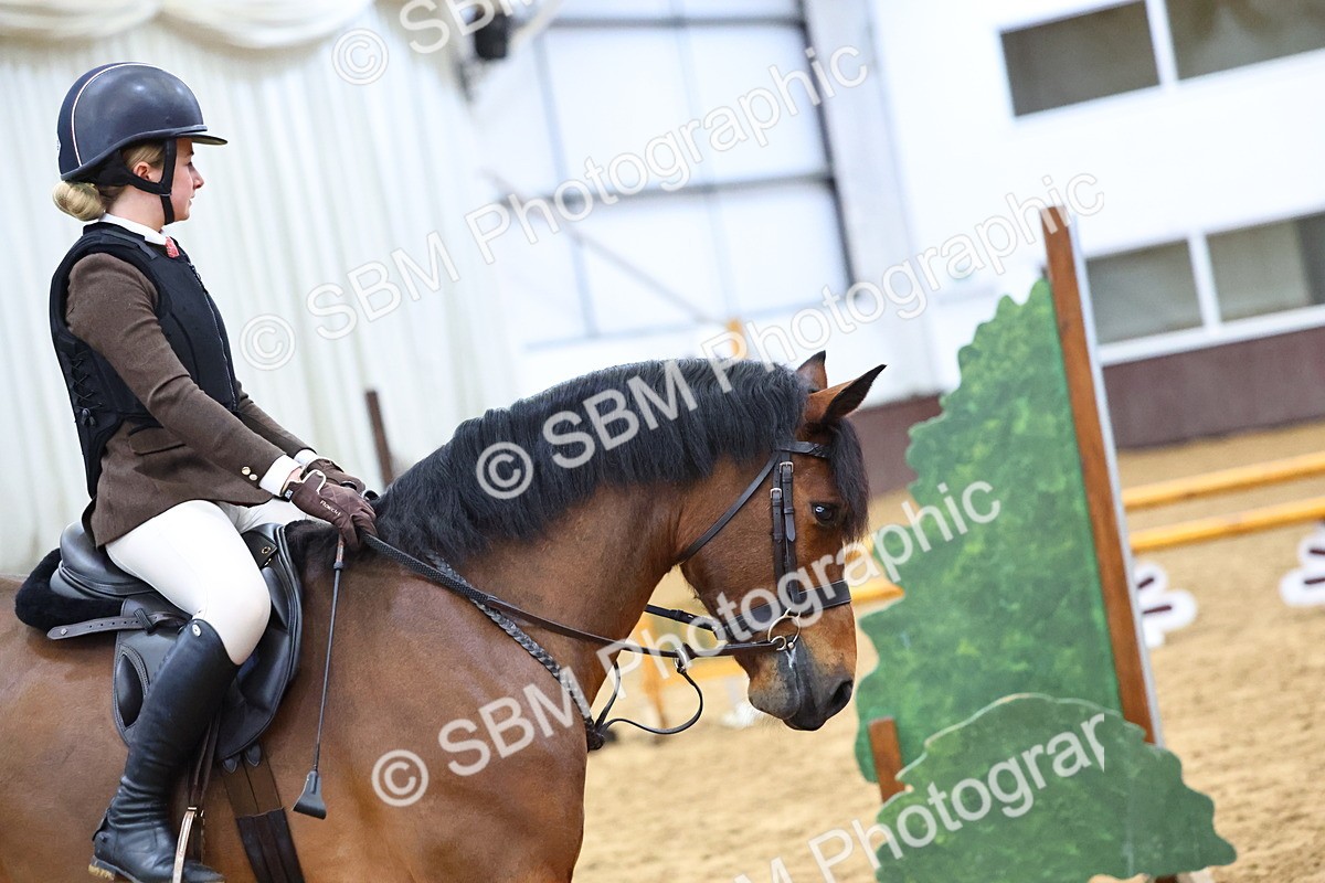 SBM_004990 - Class 41 - Not exceeding 143cms