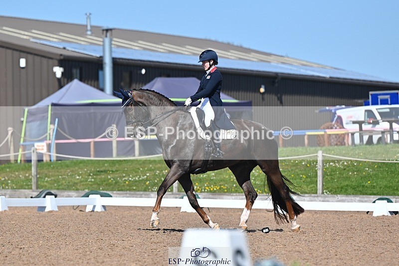 250406-123345-12388 - 186-Isobel Lickley-Katniss