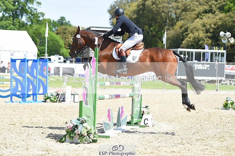 230528-114348-15349 - 371-JERPOINT_ECLIPSE-Max_Gordon-SUNTrotUp+SJ