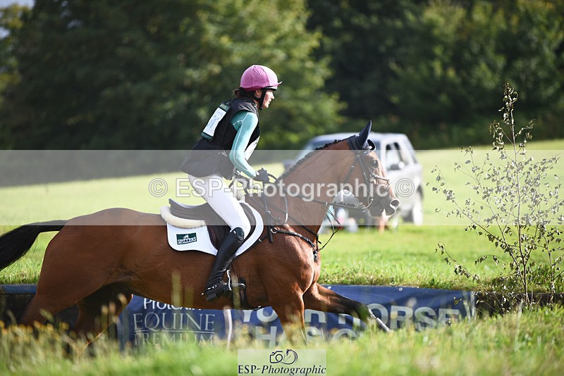 240804-175804-19600 - 751-Jess_Rimmer-SIR_HENRY_HALL