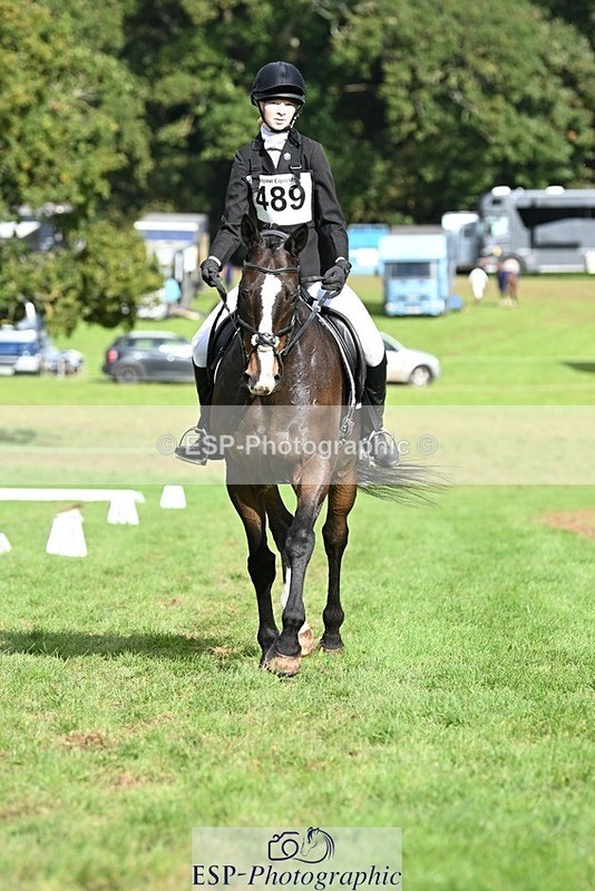 231020-123907-08151 - 489-MY.GALWAY.MAN-Daisy.Hood-DR