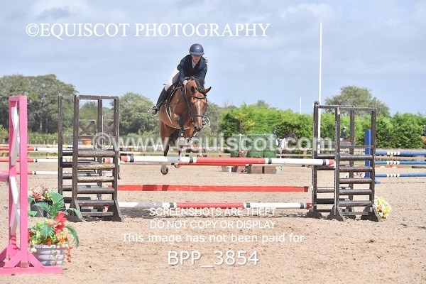 BPP_3854 - CLASS 6 Senior Discovery/ 1m Open