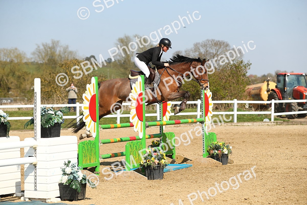 SBM_001208 - Class 4 - Senior Newcomers - 1.10m