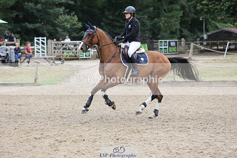 250705A-175315-16660 - Cls 37 1.05m Amateur Quali