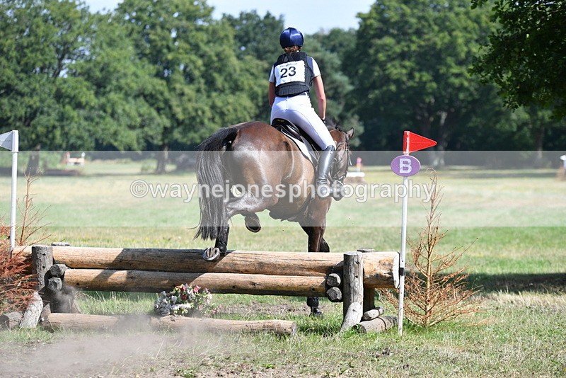 WJ5_2266 - XC Time 10:54 to 11:14