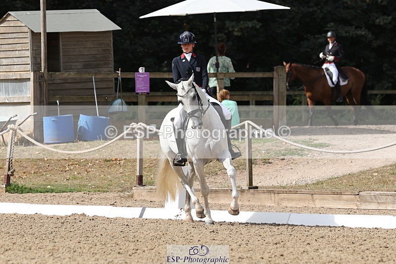 250809A-104802-02685 - 018-Lily.LaughtonEquador.MT