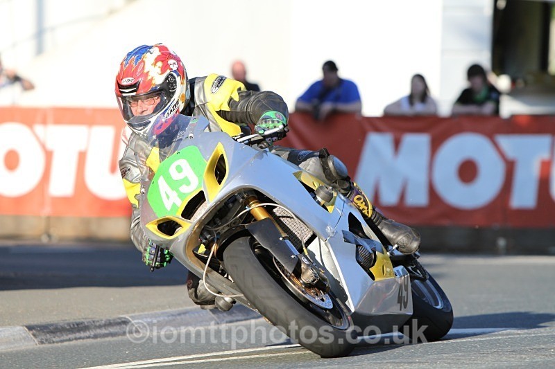  - Saturday Practice Newcomers/Supertwins