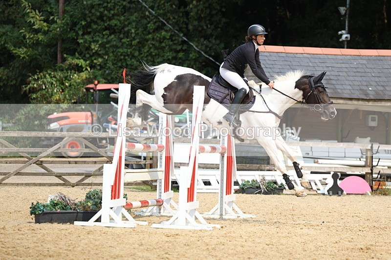 3E7A2426 - Class 7: Senior 1.05m