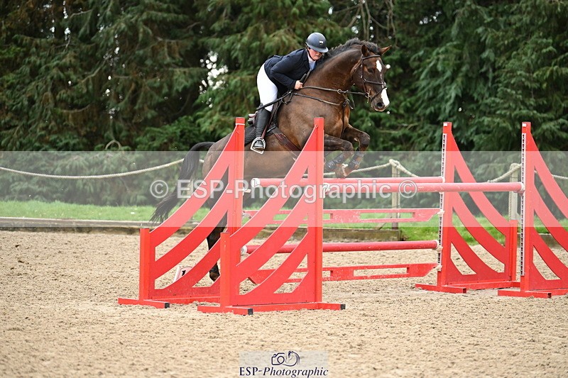 250323A-152611-05014 - Cls 25 Snr Fox & 1.20m Open