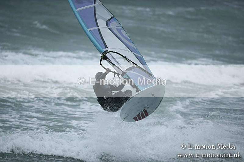 WS 150913-52 - Windsurfing