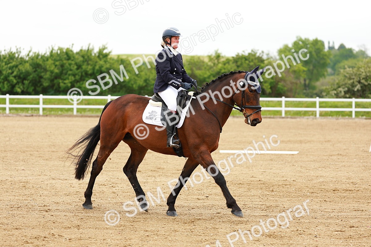 SBM_005035 - Class 16 - Novice 6
