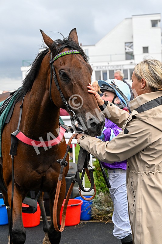 011025-Race 5-Blue Jay Way-0546 - Race 5