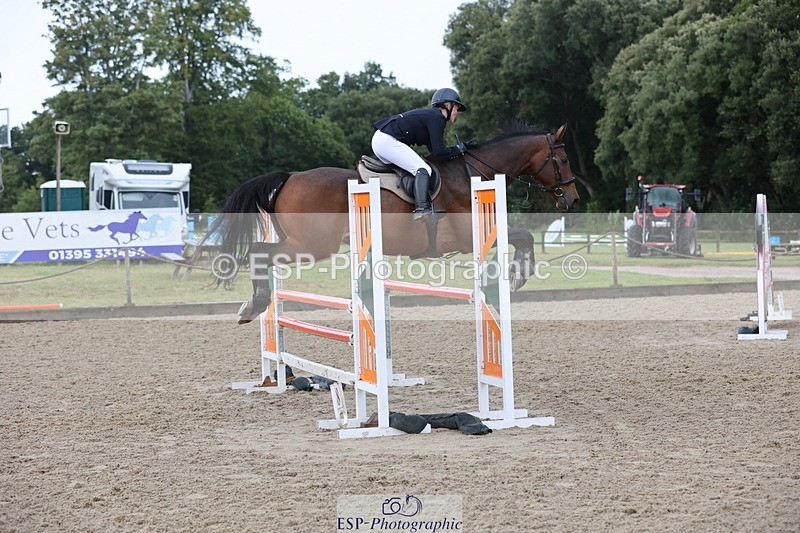 250831A-131202-10272 - Cls 42 Snr 1m Grand Prix