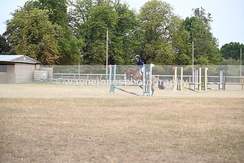 WJ6_0488 - Class 14 Intermediate Jumping 75cm
