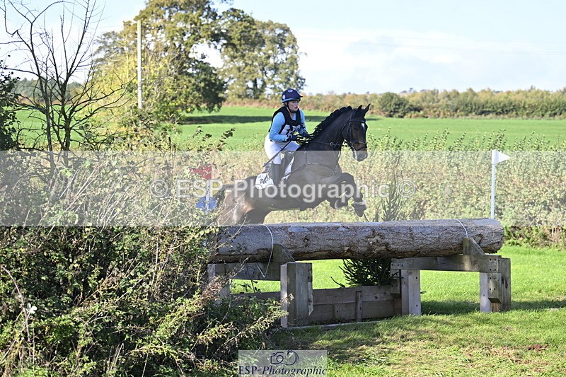 251024A-124900-11279 - B-140-Charlotte.Ward