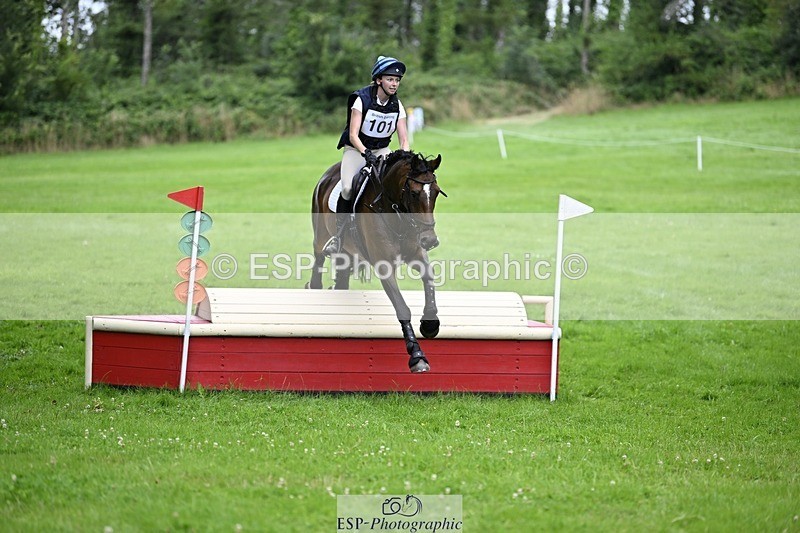 240803-105156-01707 - 101-Olivia_Turner-ODIN_VAN_DE_KOOLHOF