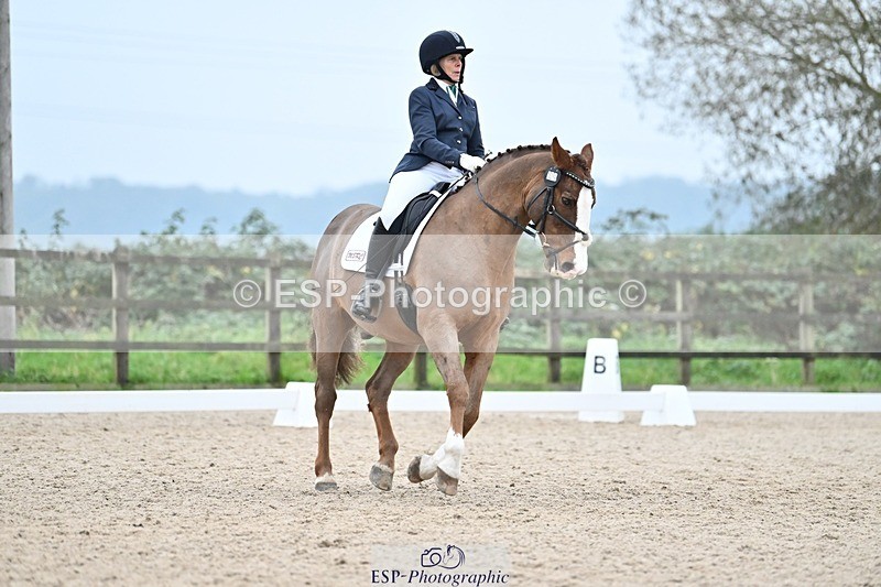 241103-153533-03172 - Novice 1 - 14.44 to 16.08