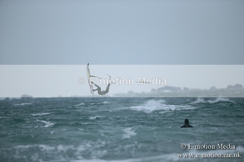 WS 030413-50 - Windsurfing