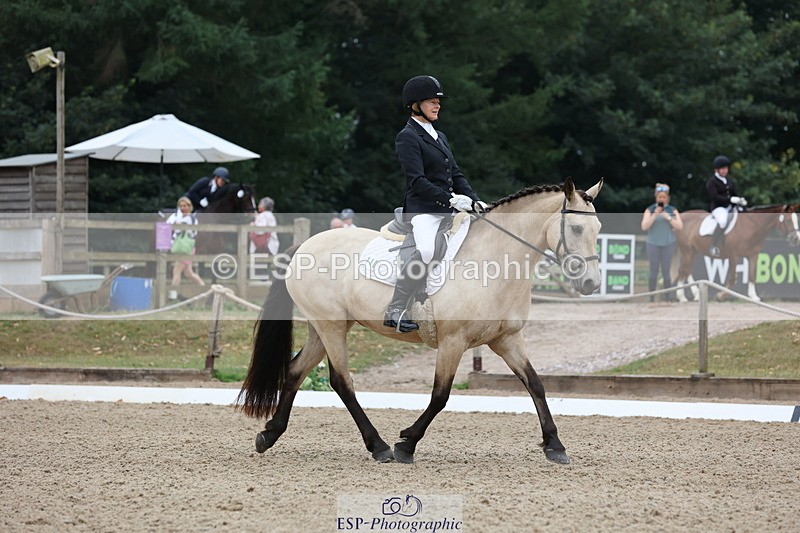 250718A-102604-00561 - 110-Dympna.Gethin-Rahugh.Girl