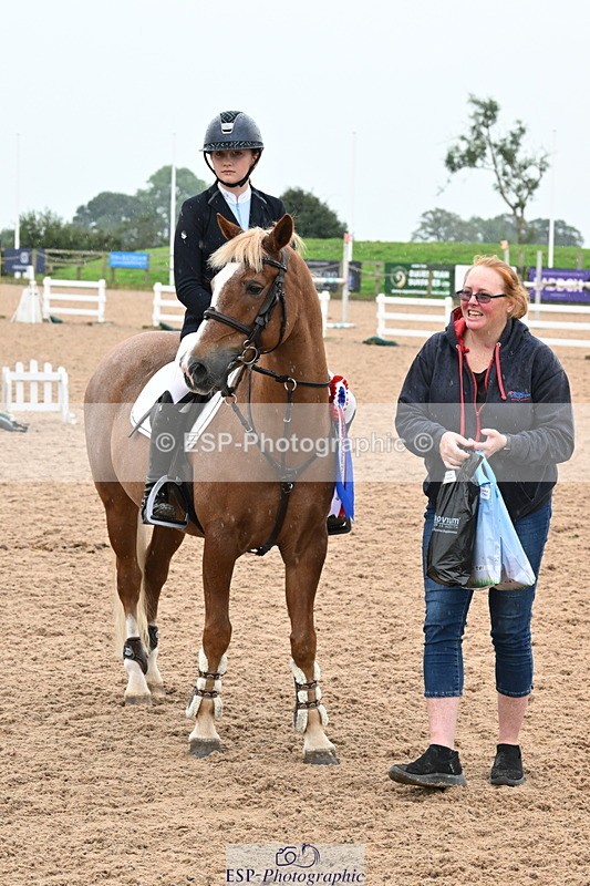 240907A-144541-02441 - Cls 4 Pony Big Team 95cm & 1.05m