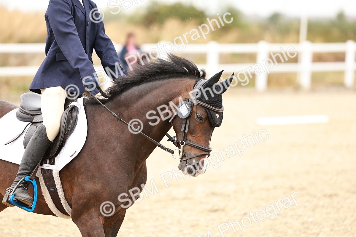 SBM_000041 - Class 1 - Intro 2 Warm Up 9.00-9.35