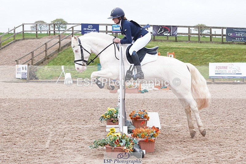 250419-110118-08519 - 524-Eliza.Peters-REDPARK.SAMMEY