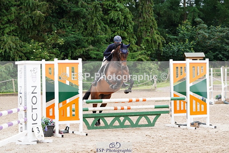 250615A-083306-09648 - Class 42 85cm Amateur Qualifer