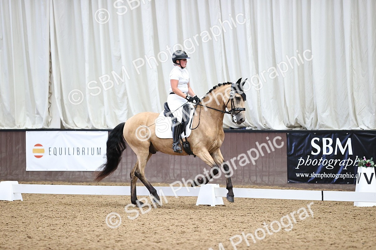 SBM_003193 - Novice 4 - 14.47-16.34