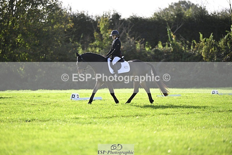 241025-101355-05721 - 358-Jessica.Meyer-LACKAGHMORE.VANDANGO