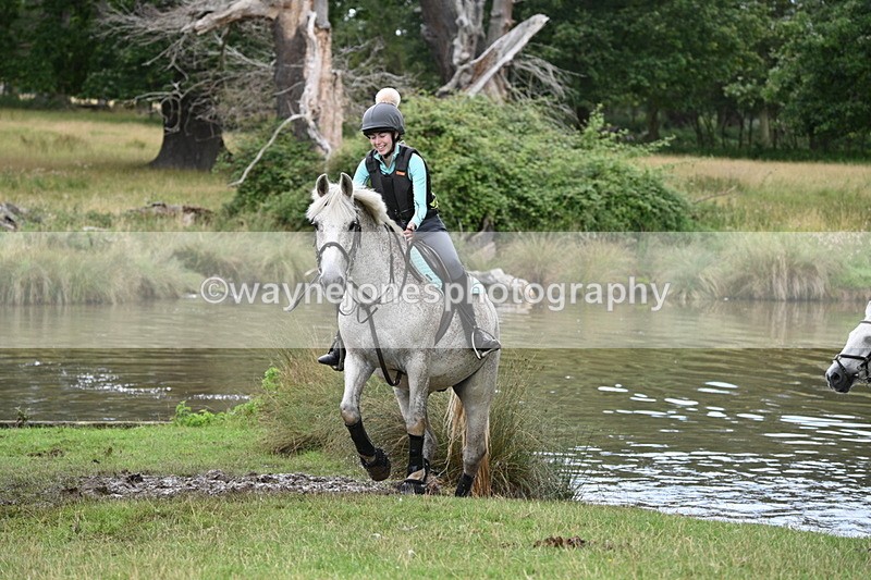 WJ7_4537 - Time at Water 13:26 to 13:59