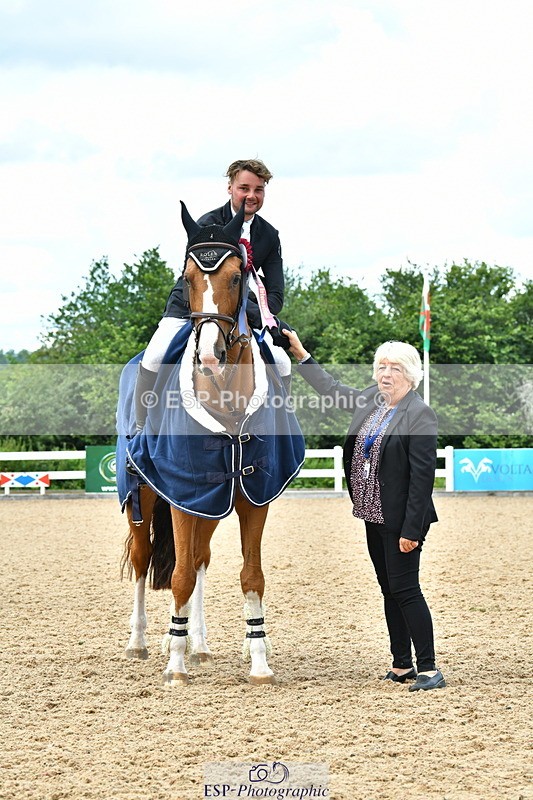 230721A-122529-06107 - Cls 18, 1 Star Silver 1.20m