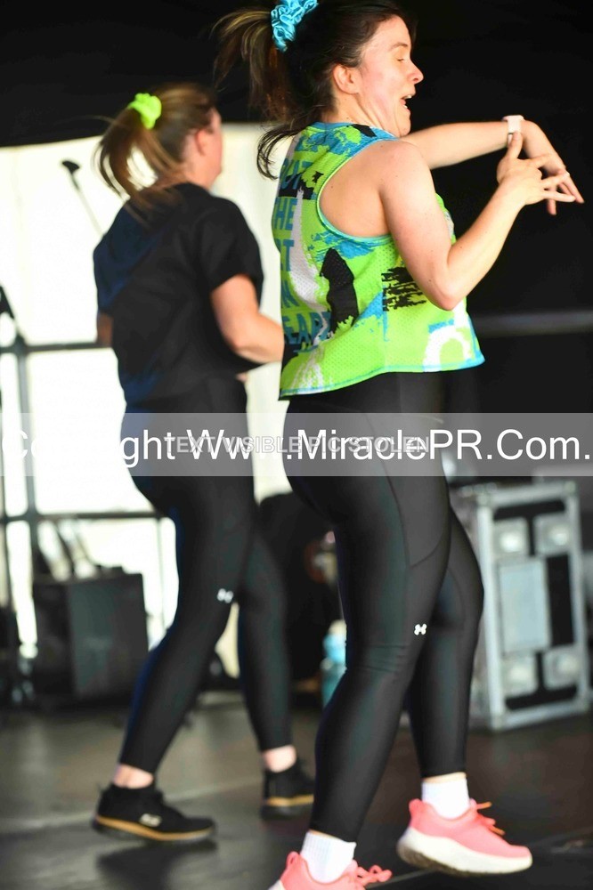 SH4_0439 - Zumba with Sara Ann.