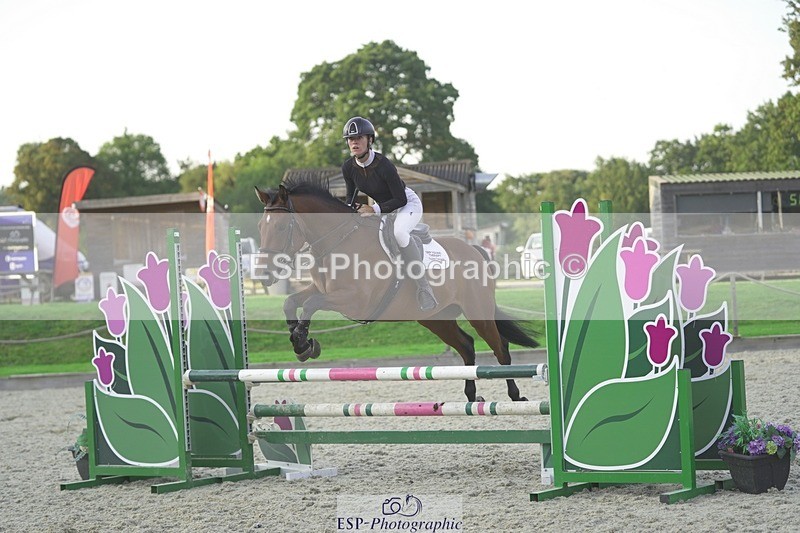 230909-183912-08352 - Cls 21 Club 90cm