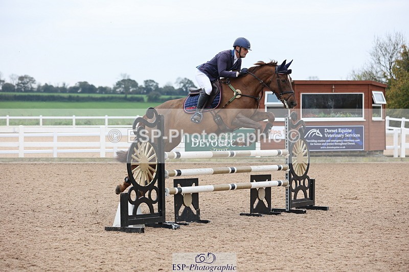 241101A-105600-01241 - FRI Cls 4 Snr 1.05m