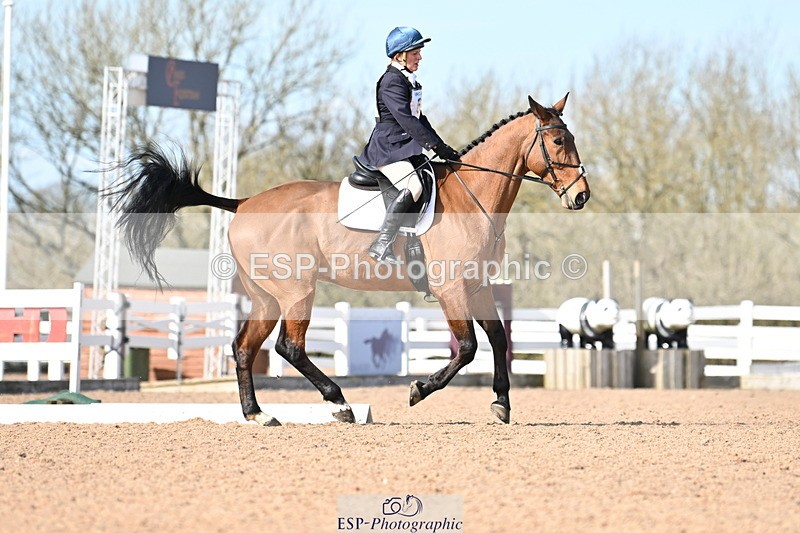 240324A-142457-04024 - Novice 27, 14.30 to 15.25