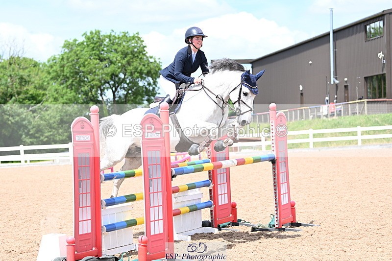 240619A-144148-00713 - Cls 4 Snr Newcomers and 1.10m Open