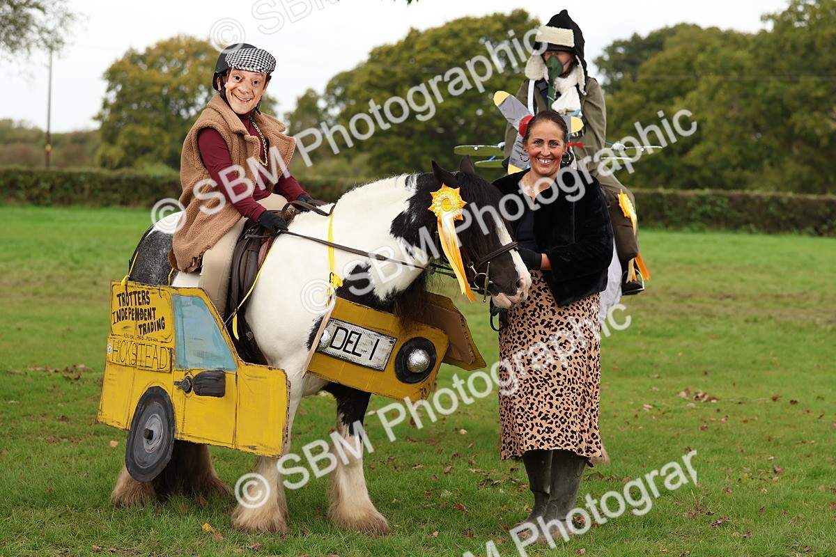 SBM_61711 - S37a - Fancy Dress Showing