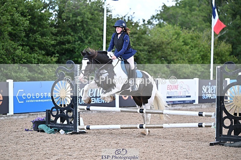 250729-155003-00175 - 70cm