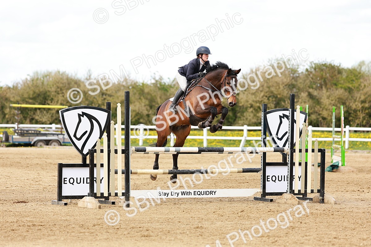 SBM_002320 - Class 4 - Senior Newcomers - 1.10m