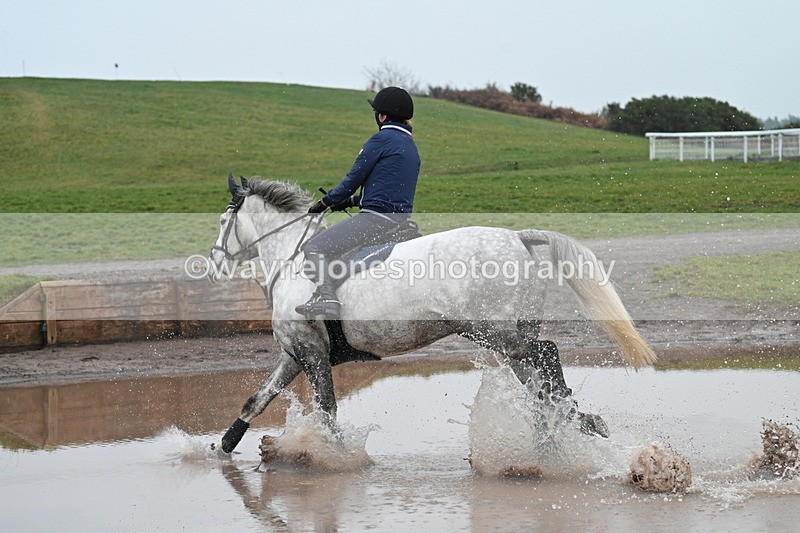 WJ7_5668 - Time 11:38 to 12:30