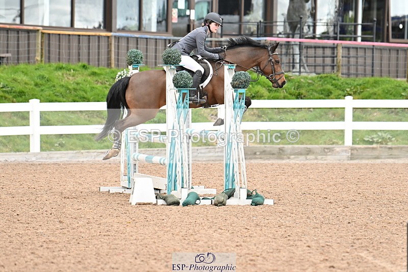 240310A-110748-02237 - Cls 4 Pony Discovery and 90cm Open