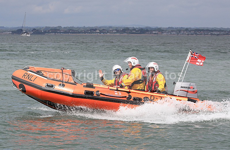 210703 RNLI RIB D-748 1Y3A2009 - ROUND THE ISLAND RACE 2021