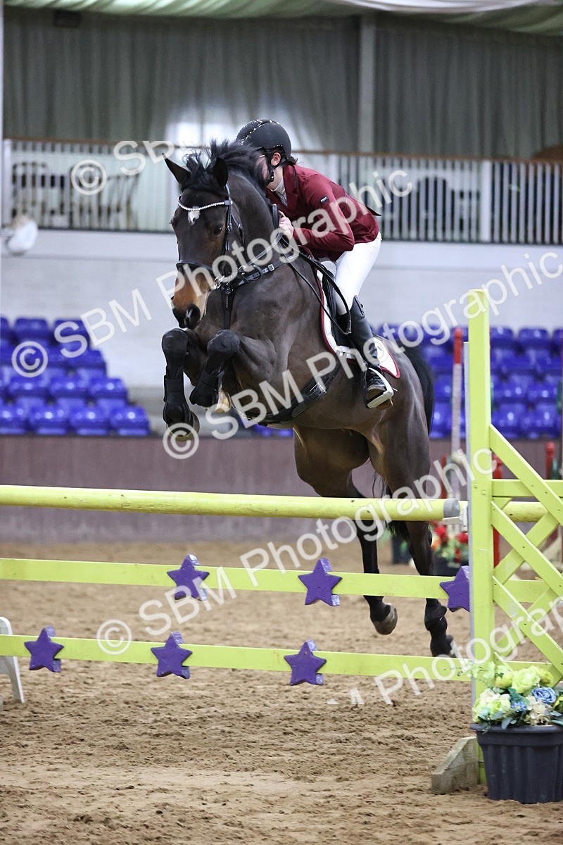 SBM_2753 - Class 9 - Senior Newcomers/ 1.10m Open