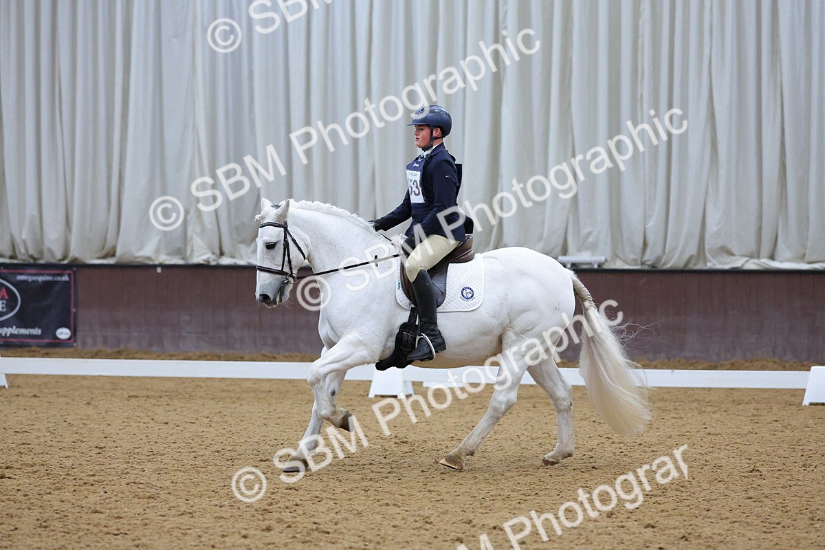 SBM_003858 - Novice