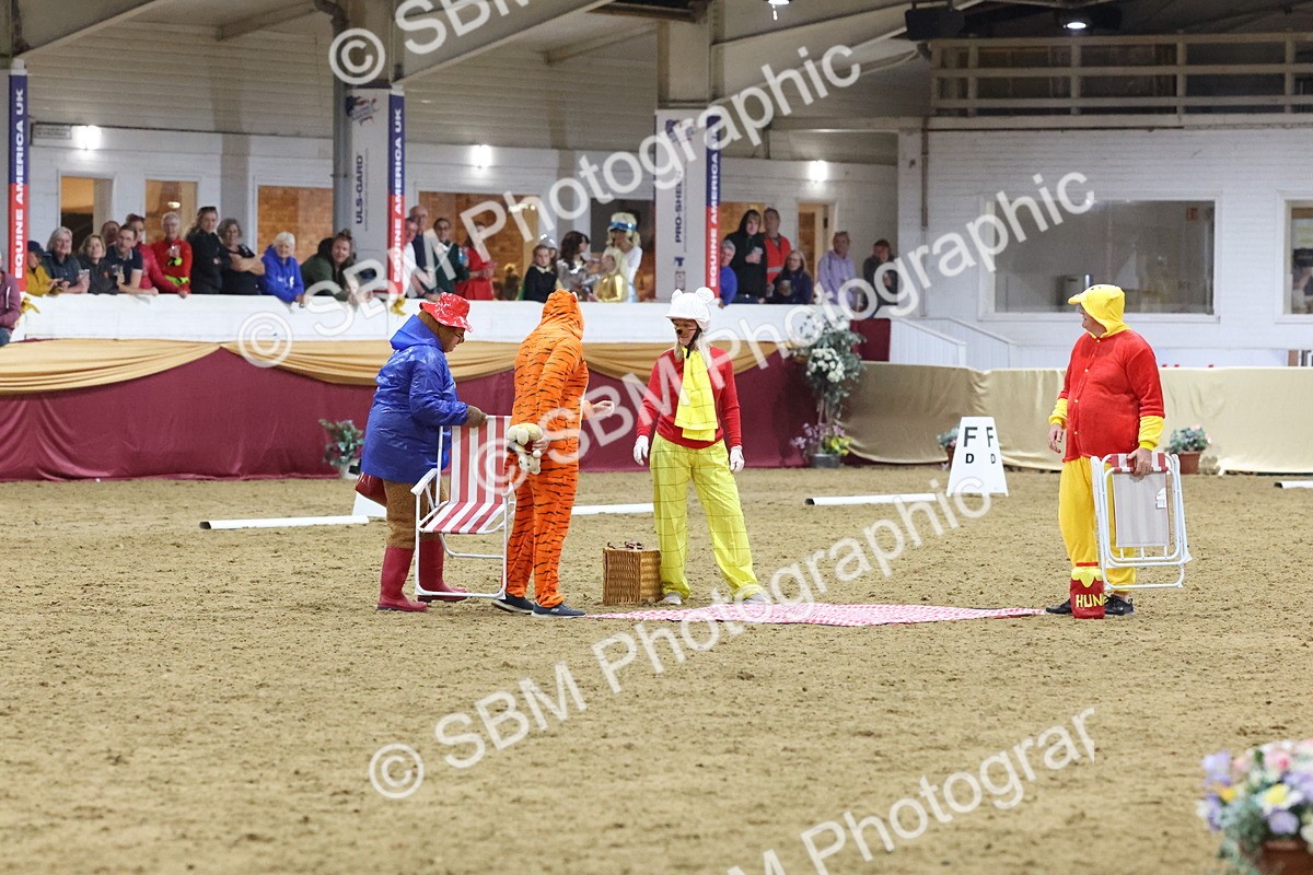 SBM_09847 - Class 52 Strictly Fancy Dress-Age