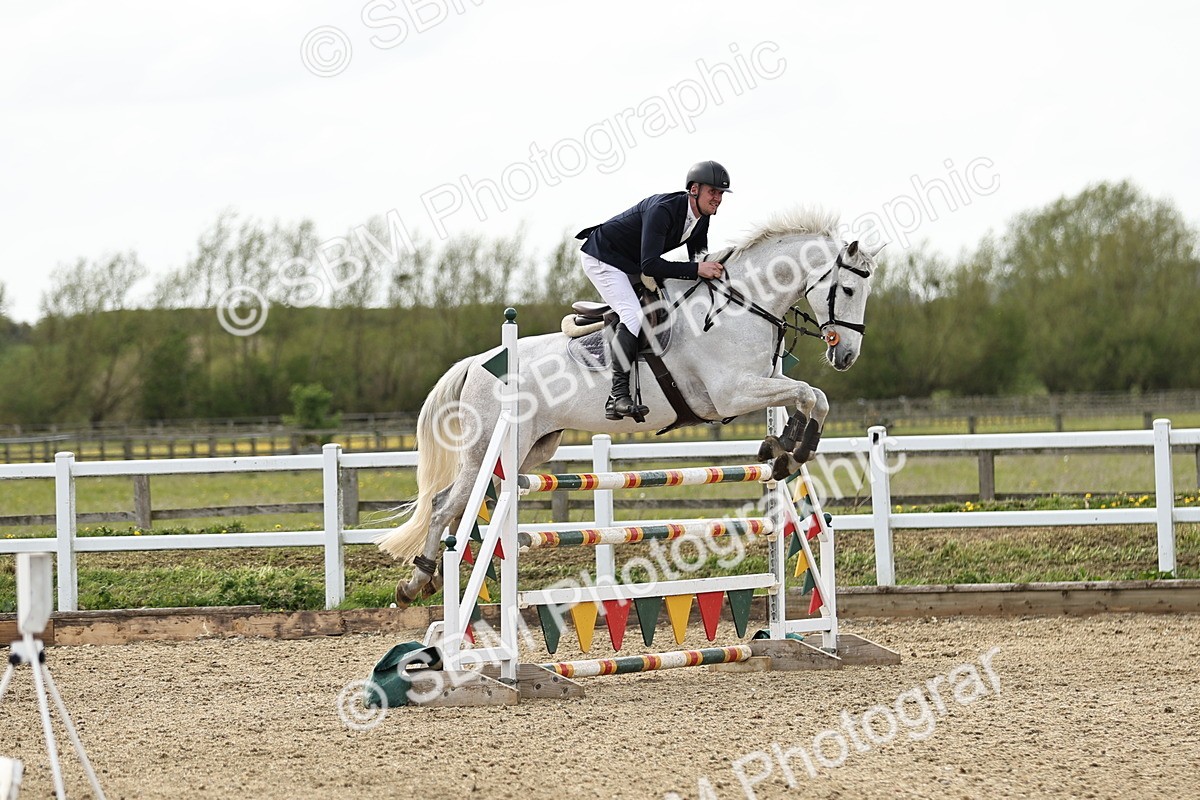 SBM_001465 - Class 5 -Senior Foxhunter - 1.20m