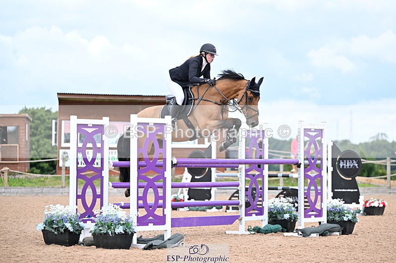 240726A-133907-01476 - Cls 3 Snr Foxhunter