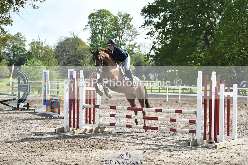 230512-101301-00486 - Cls 10 Snr 85cm Schooling